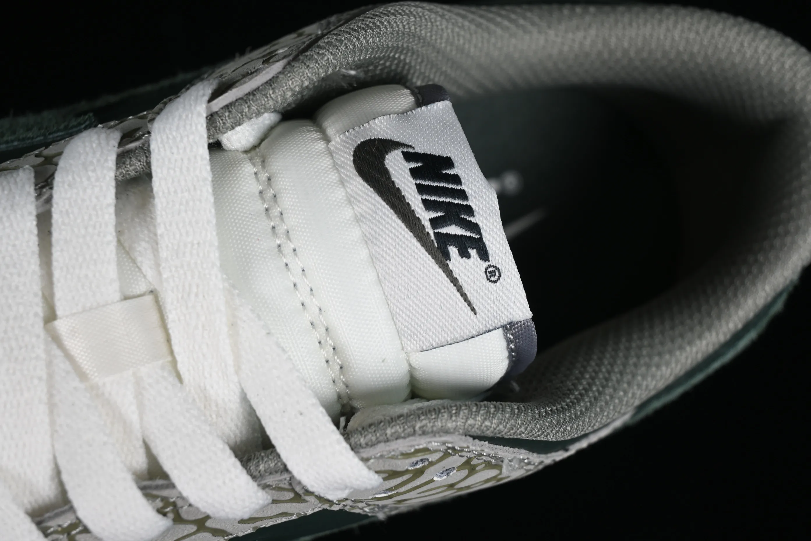 All categories Nk SB Dunk series Nk SB Dunk Low low-top sneakers Nk Dunk Low "Urban Landscape 2.0" cracked suede SB low-top casual sneakers HF4878-053